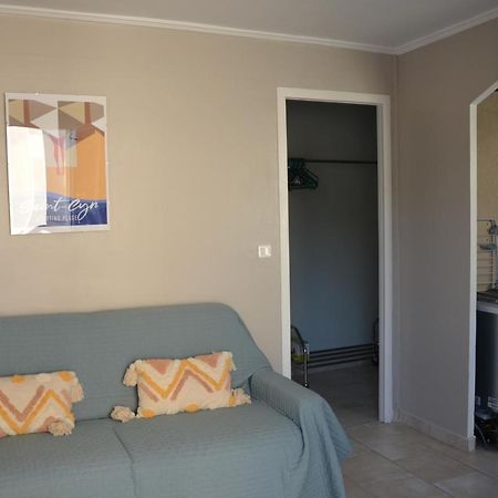 Les Pieds Dans L'Eau Apartment Saint-Cyr-sur-Mer Ngoại thất bức ảnh